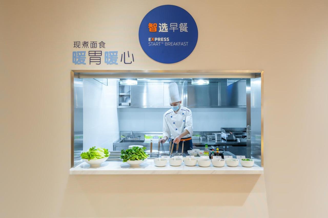 Holiday Inn Express Nanning Jiangnan By Ihg Exteriör bild